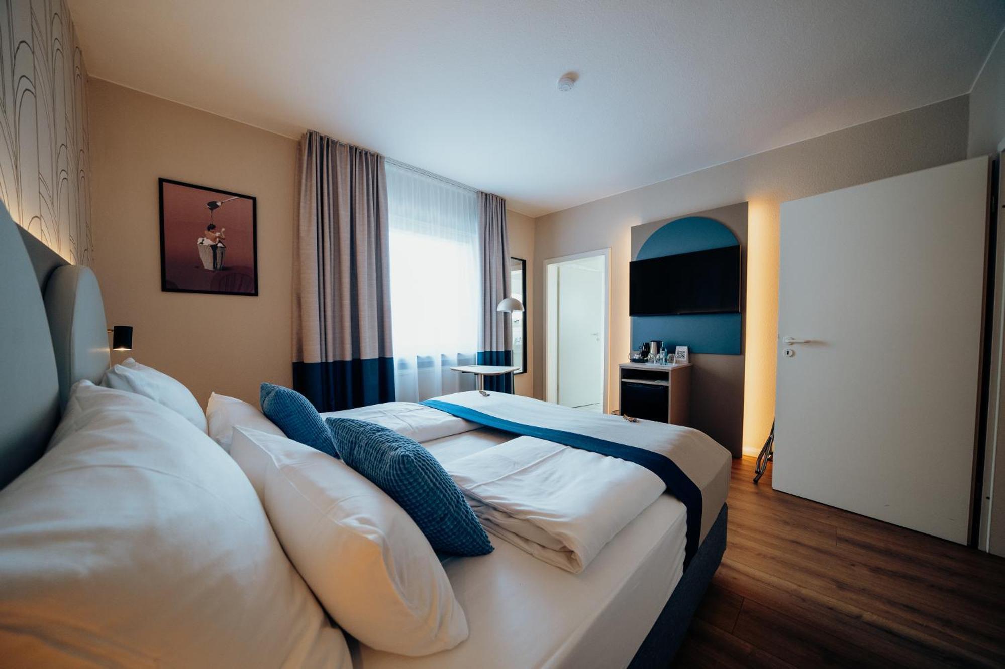 Guestified Liyana Hotel Ratingen Buitenkant foto
